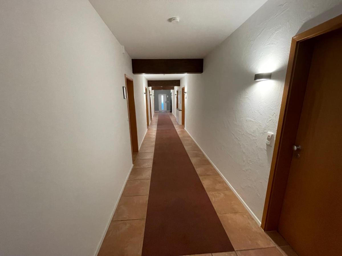 Komfortables Doppelzimmer In Kehl Goldscheuer - 1A Guesthouse Eksteriør bilde